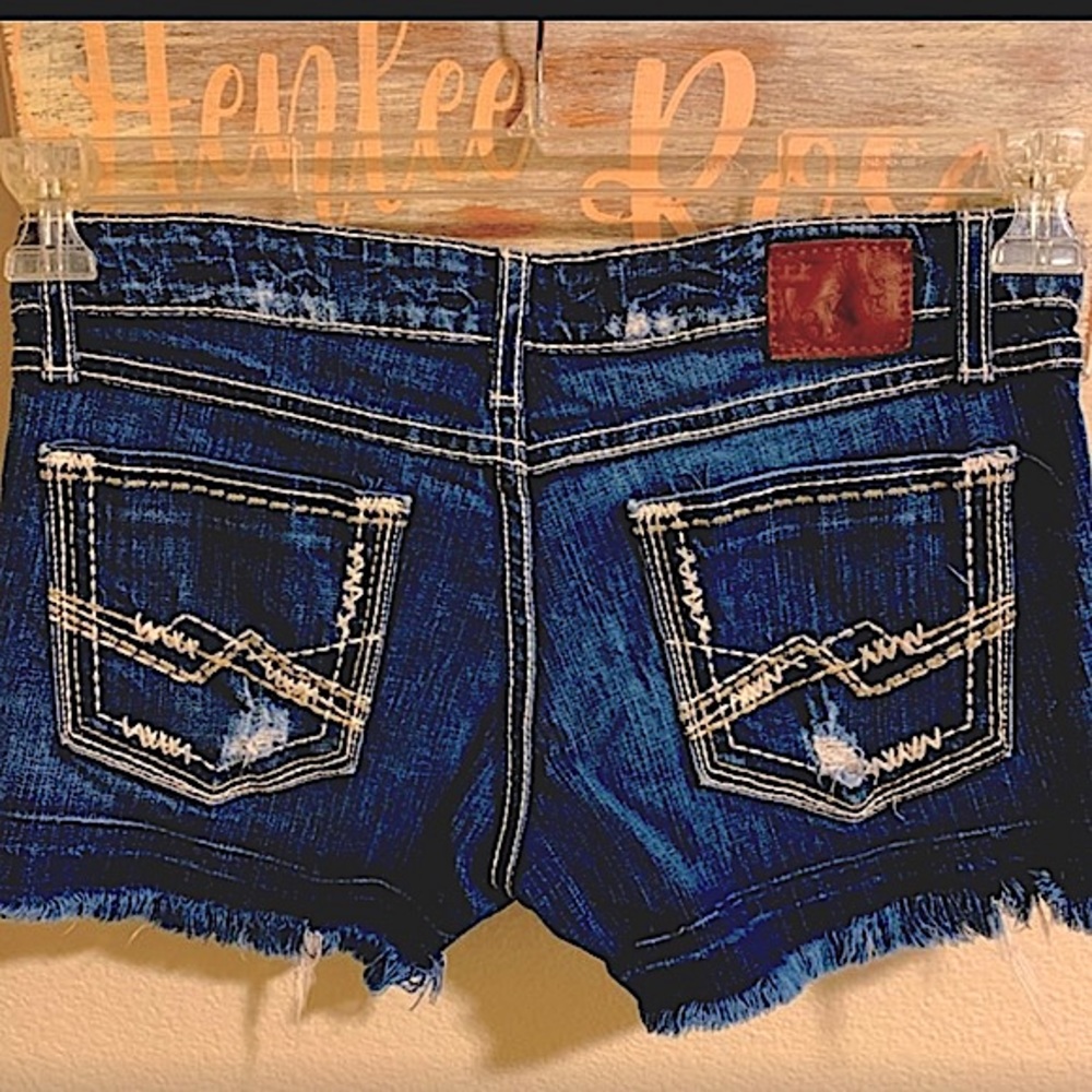 COPY - BKE Stella shorts